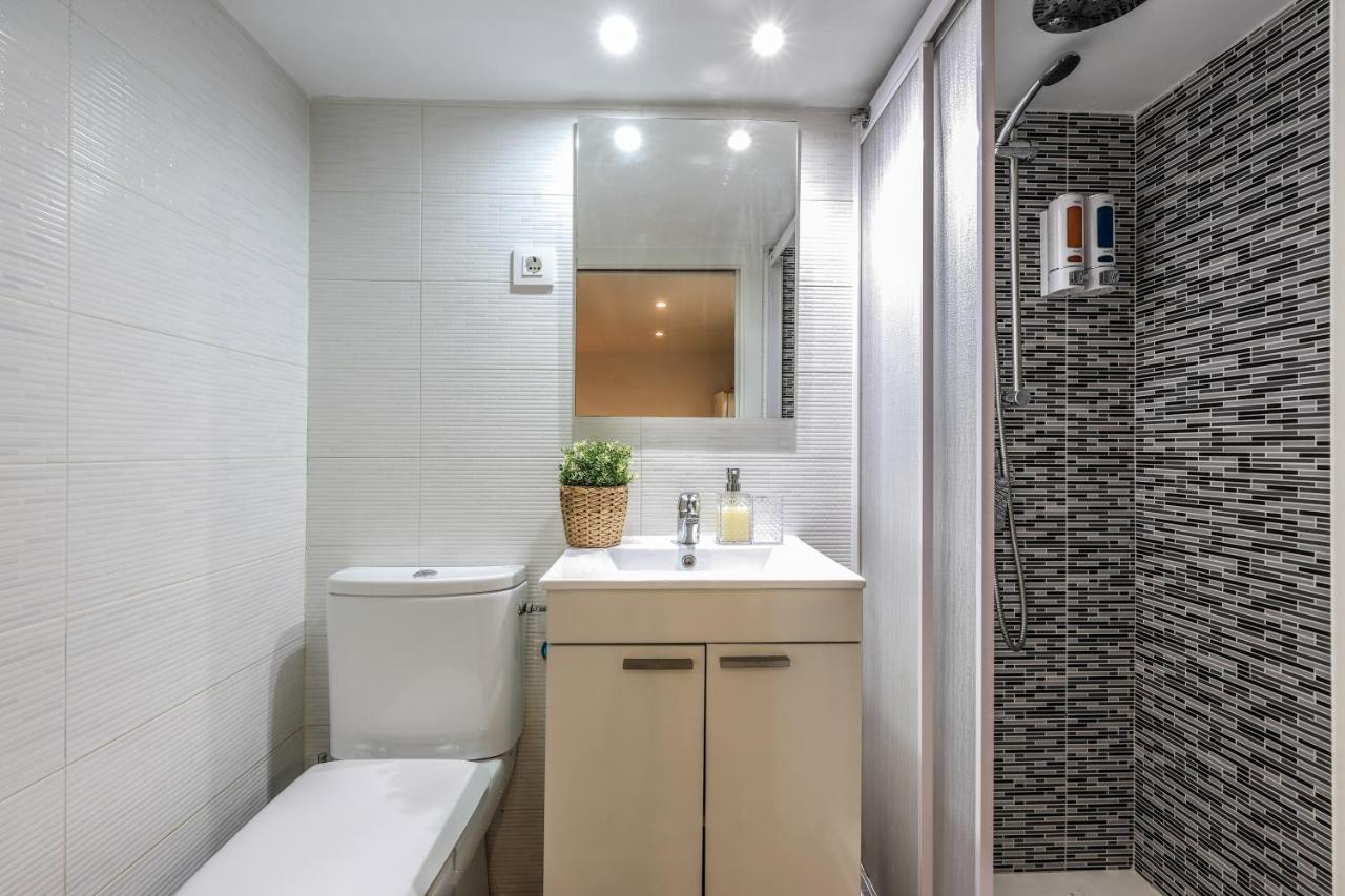 Discover Madrid From Our Cozy Studio Bagian luar foto